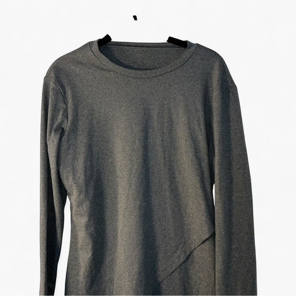 ✨ Asymmetrical Knit Tunic Top | Gray | Size L - Picture 8 of 9
